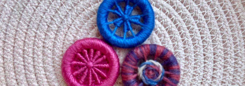 Dorset Buttons: Playing with an Old Technique in New Ways Workshop with Gillian Noonan